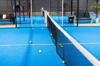 elegir su pista de pádel