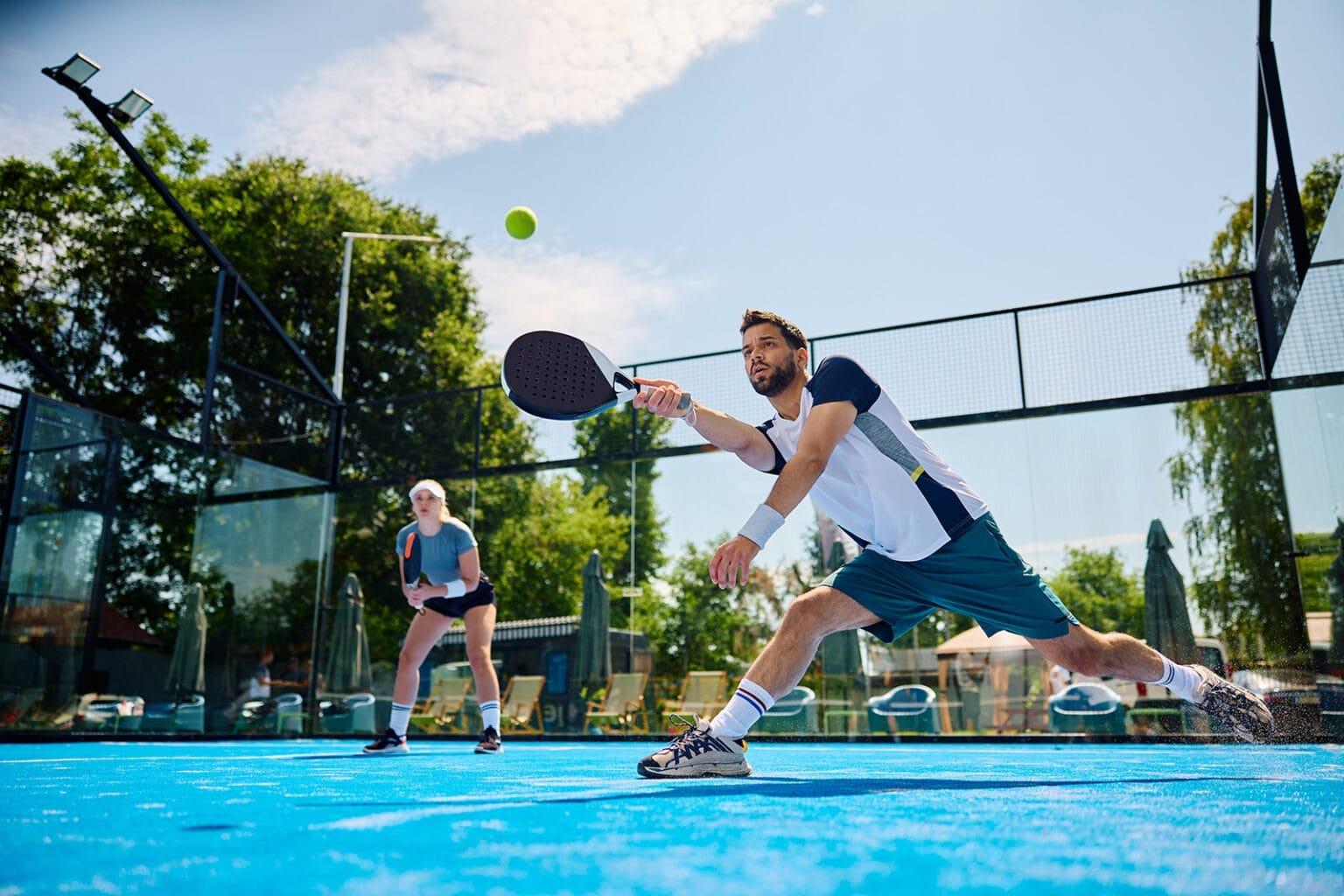 de 7 essentiele regels om te kennen bij padel